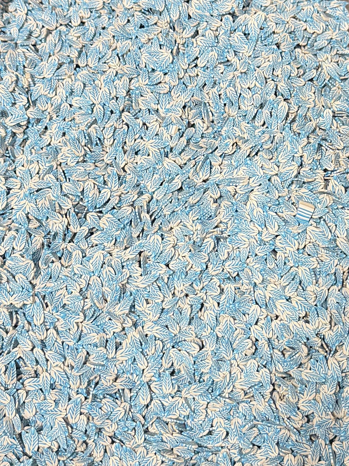 Feather Polymer Clay (Not Editable) 5mm 30g Bag