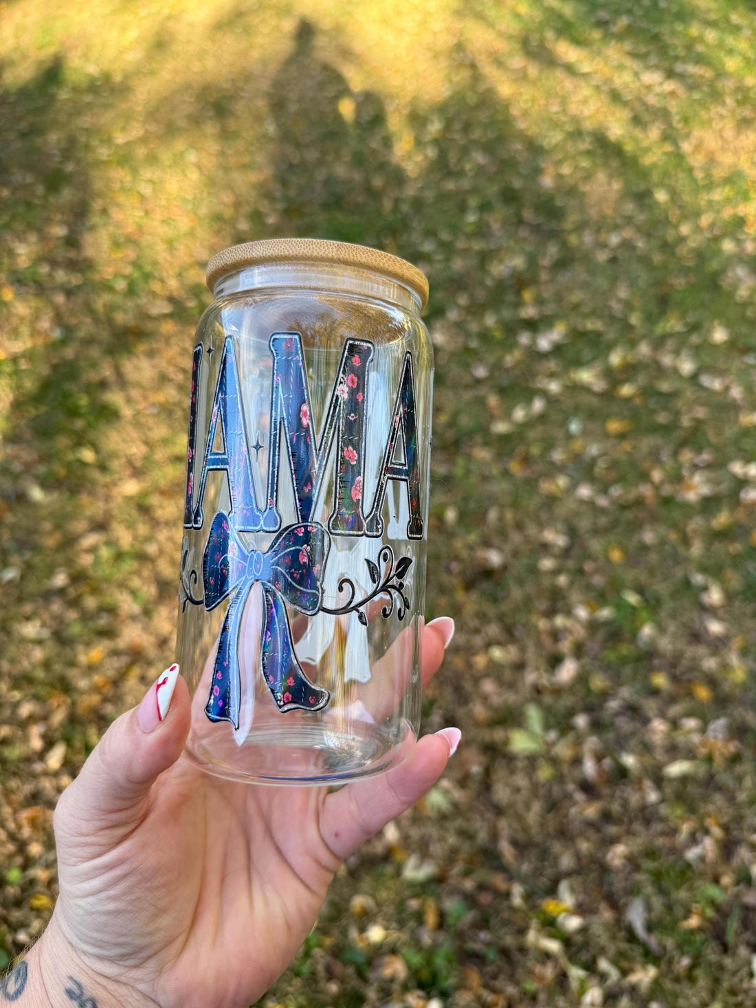 Holographic Mama Glass Can Cup, Mother's Day Gift, Bow Design